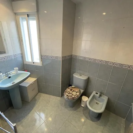 Sunny 3 Bed Only 7 Minute Walk From Beac * La Herradura (Granada)